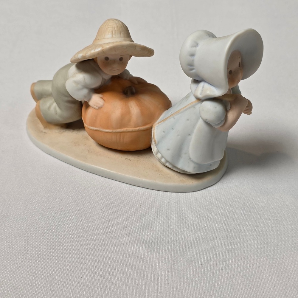 Homco Circle of Friends Harvest Time Children Figurine Matthew 9-37 1991 Vintage